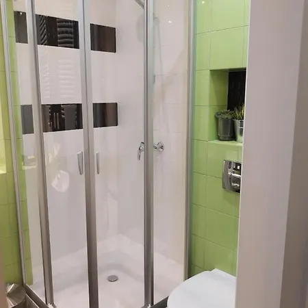 Klimatyzowany apartament przy Dworcu Głównym Kraków Zewnętrze zdjęcie