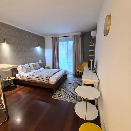 Klimatyzowany apartament przy Dworcu Głównym Kraków Zewnętrze zdjęcie